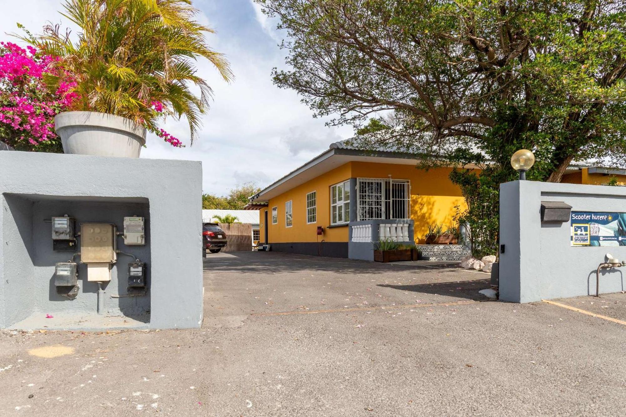 J&L Resort Willemstad Exterior foto