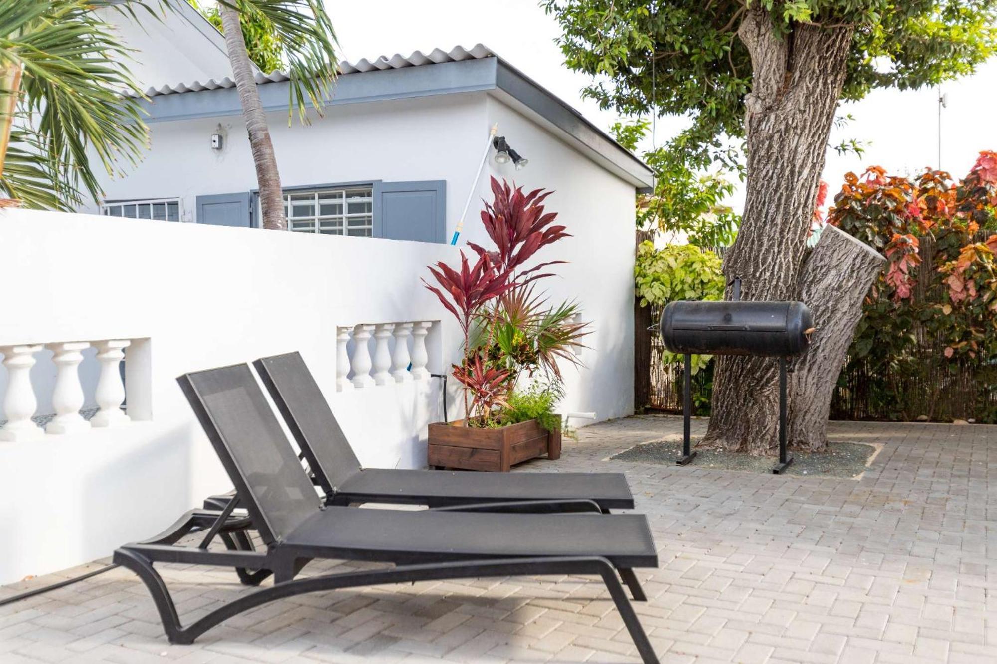 J&L Resort Willemstad Exterior foto